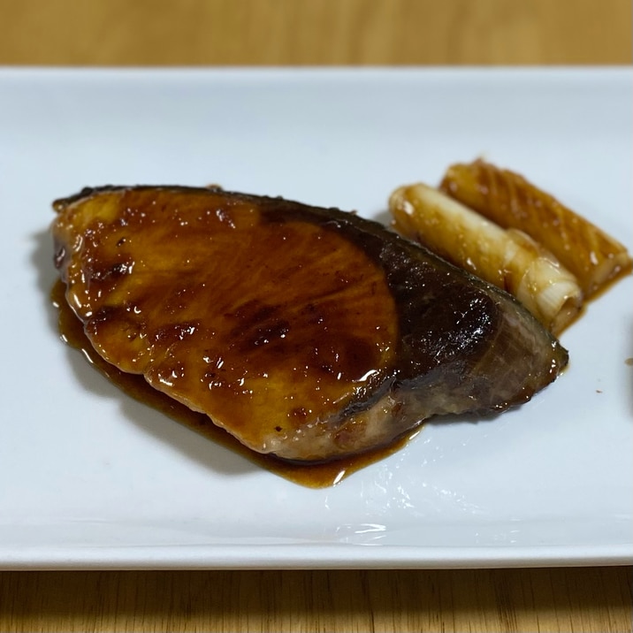 大人気!ぶりの照り焼き